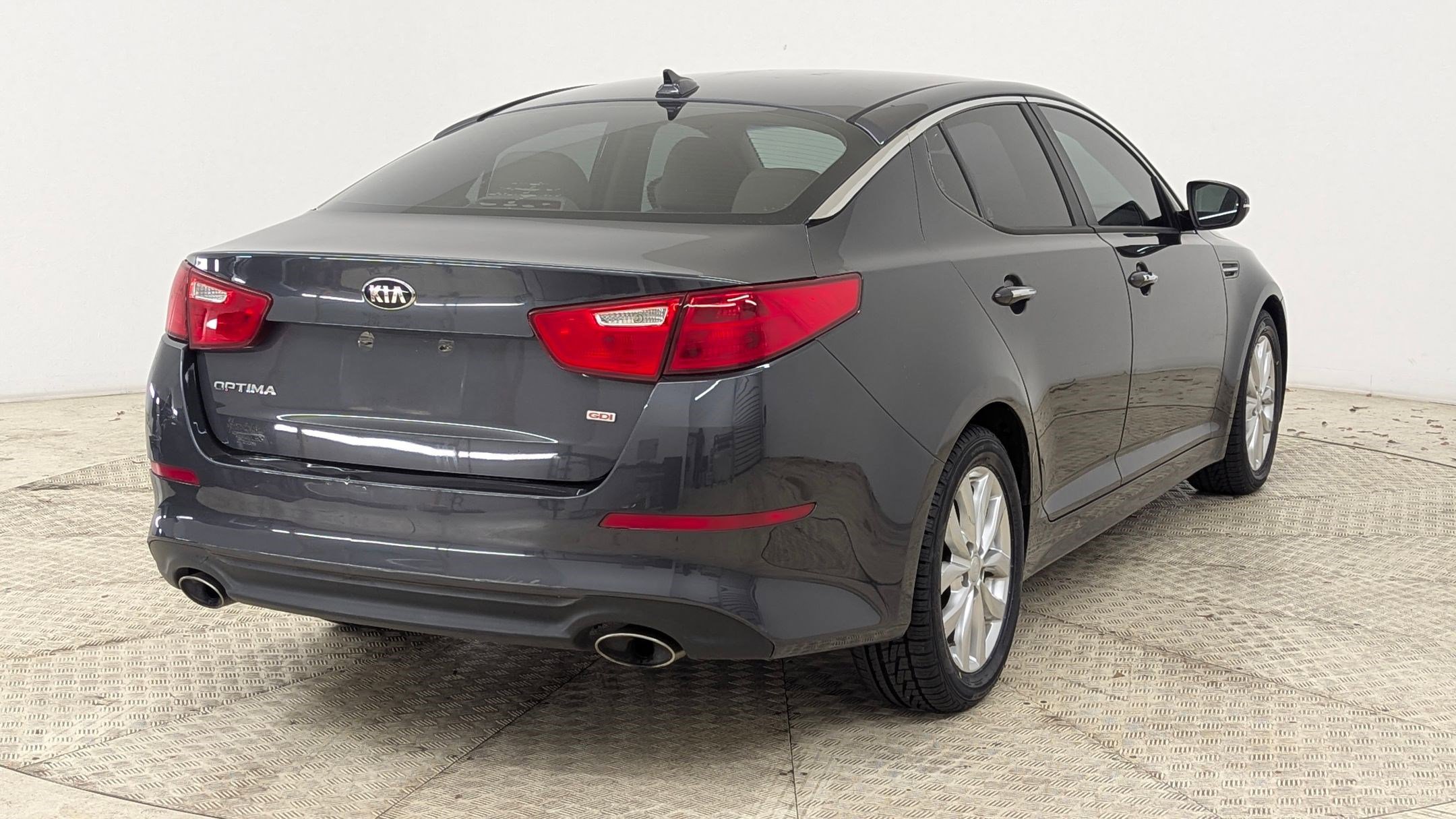 Used 2015 Kia Optima LX w/ LX Convenience Package image 9