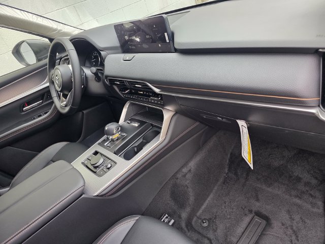 New 2026 MAZDA CX-90 3.3 Turbo w/ Preferred Package AWD/4WD image 16