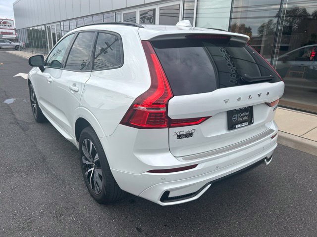 Certified 2024 Volvo XC60 B5 Core w/ Climate Package AWD/4WD image 3