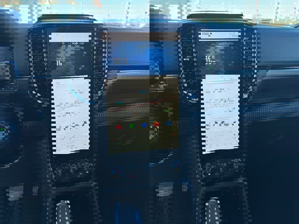 New 2025 Ford Ranger Lariat w/ Black Appearance Package image 20