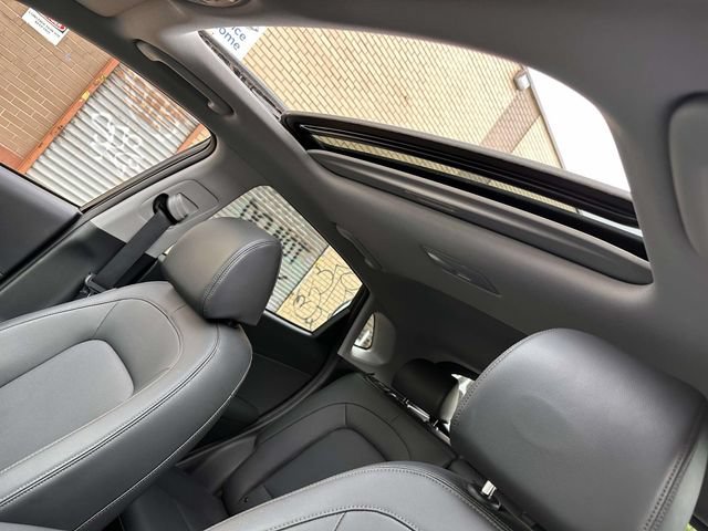 Used 2023 Hyundai Kona Limited w/ Cargo Package AWD/4WD image 19