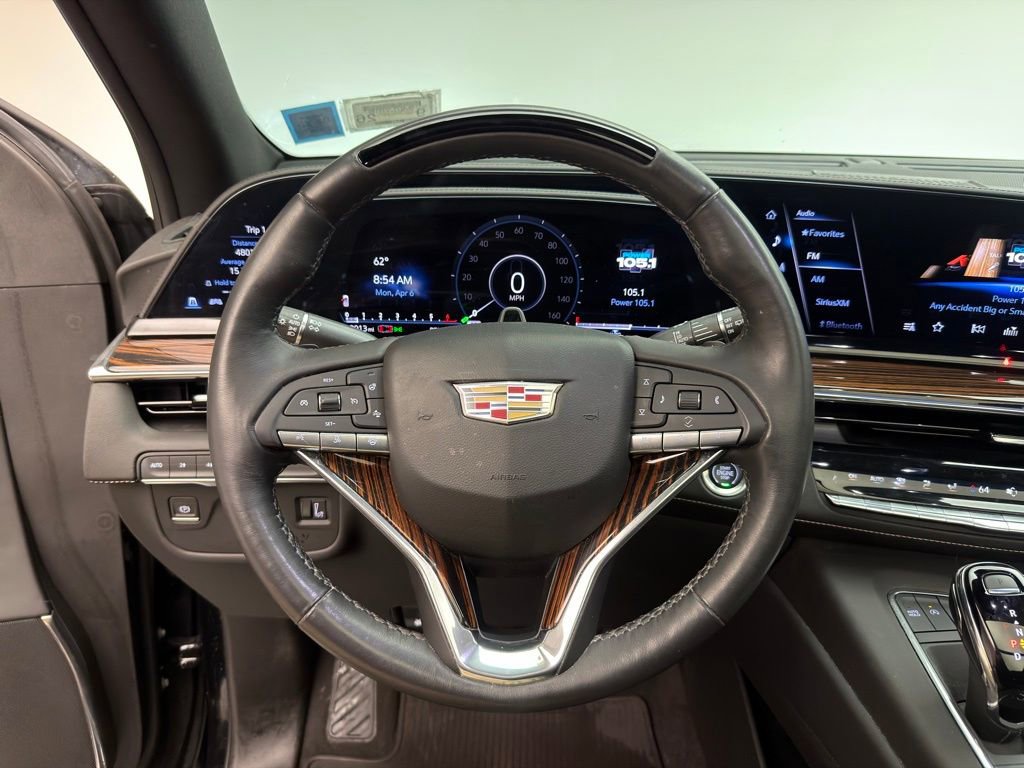 Used 2023 Cadillac Escalade ESV Premium Luxury image 16