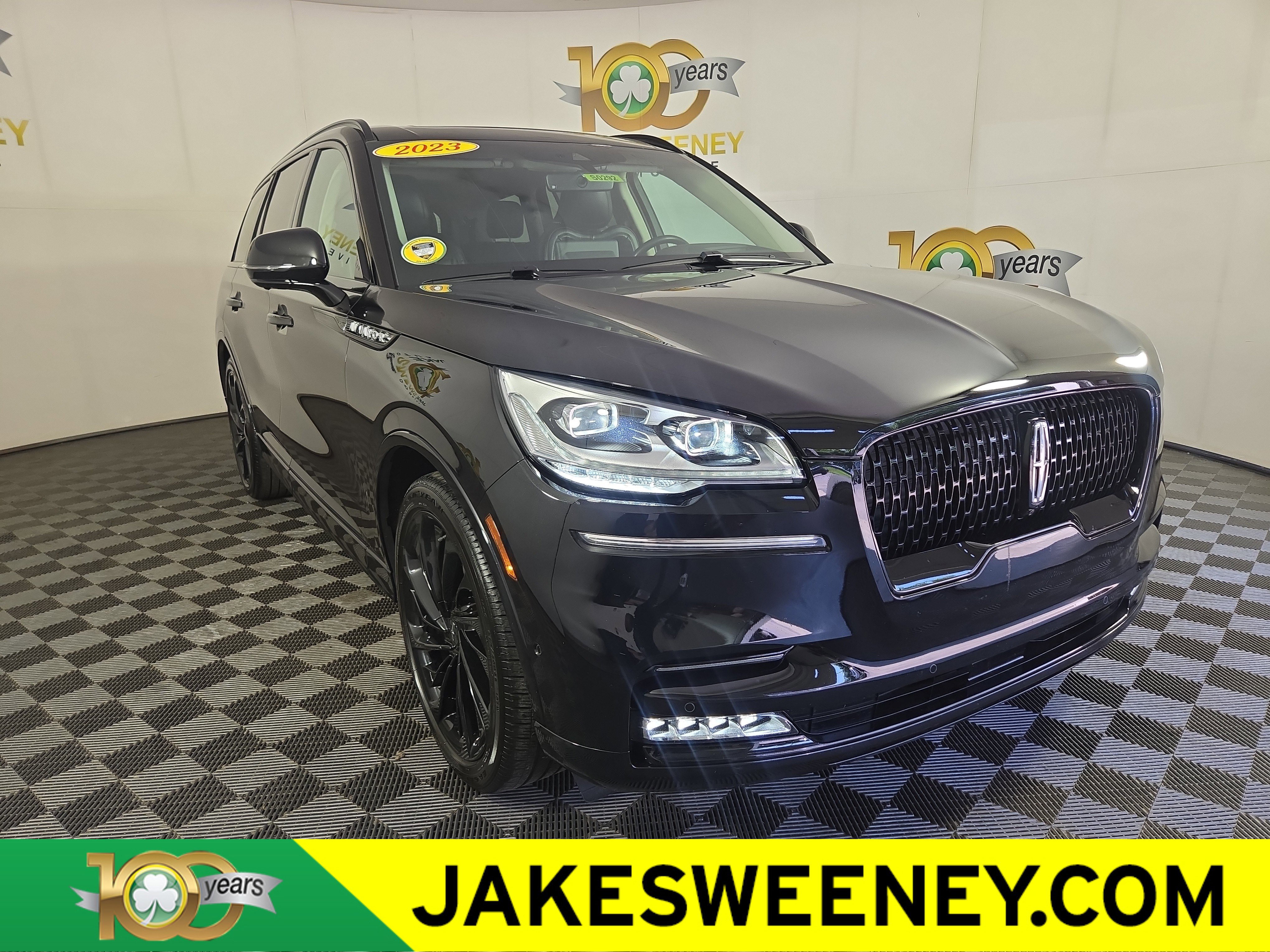Used 2023 Lincoln Aviator Reserve w/ Equipment Group 201A AWD/4WD image 1