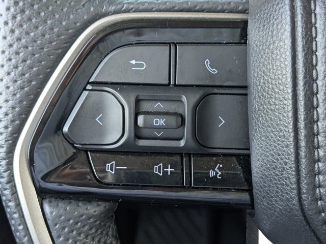 Used 2024 Toyota Tundra Limited image 25