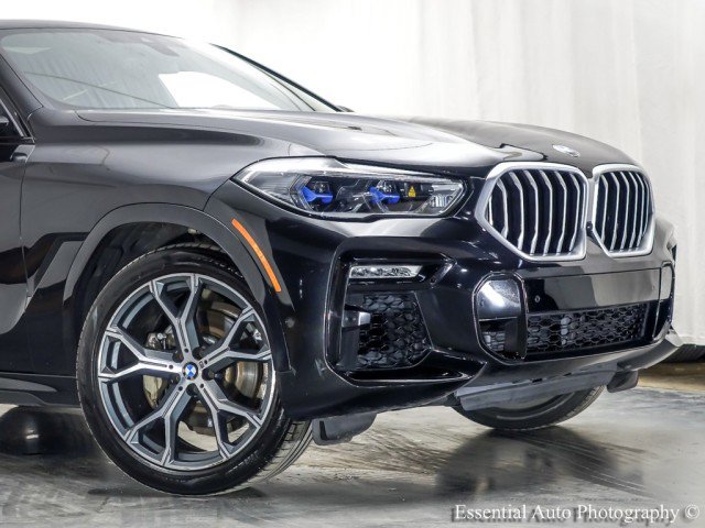 Used 2021 BMW X6 xDrive40i w/ Executive Package image 2