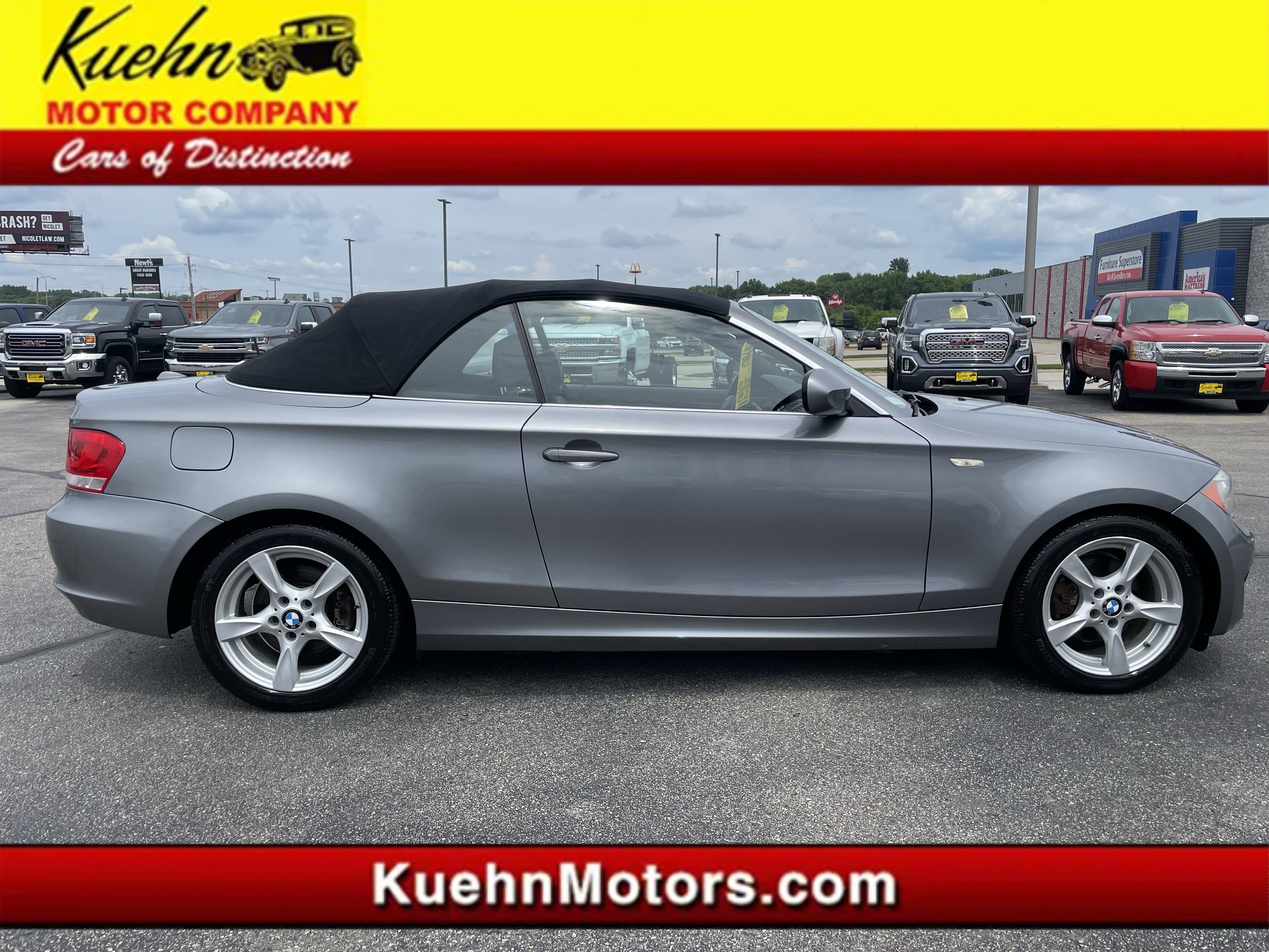 Used 2013 BMW 128i Convertible image 1
