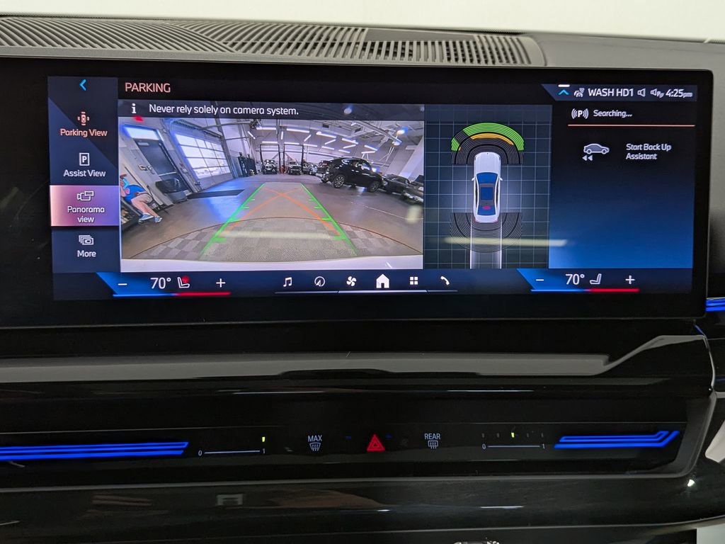 Used 2025 BMW 530i xDrive AWD/4WD image 23