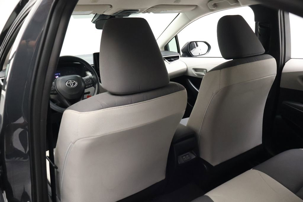 Certified 2025 Toyota Corolla LE FWD image 20