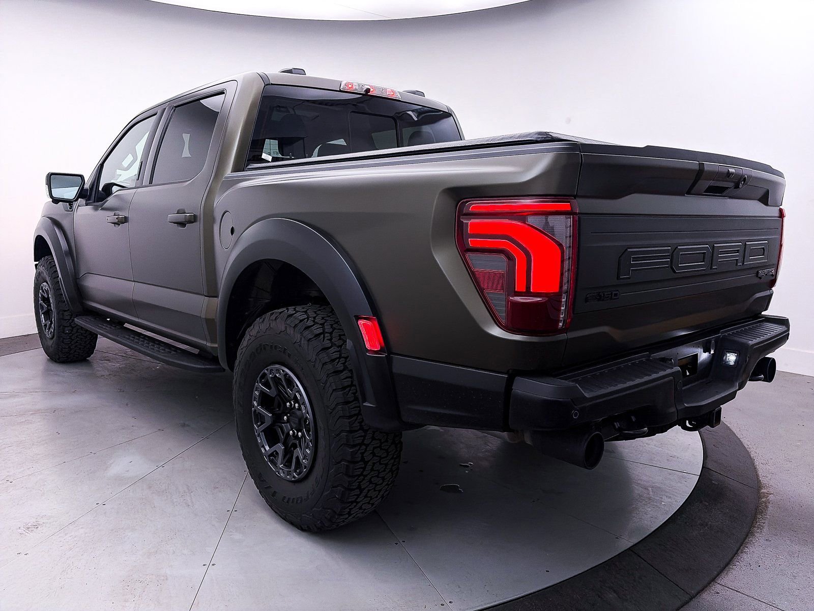 Used 2024 Ford F150 Raptor w/ Equipment Group 803A Raptor R image 32