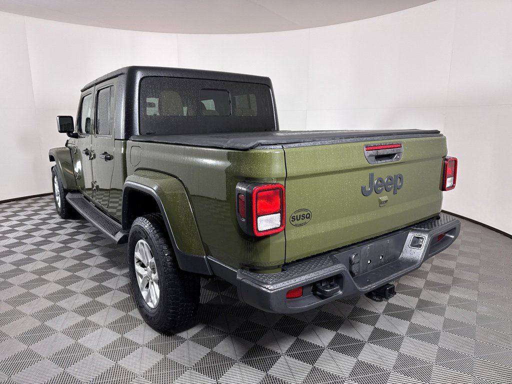 Used 2023 Jeep Gladiator Sport image 15