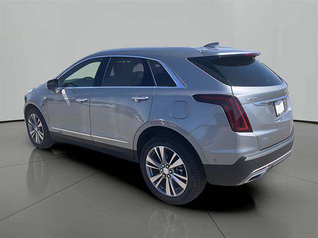 Certified 2025 Cadillac XT5 Premium Luxury w/ Technology Package AWD/4WD image 3