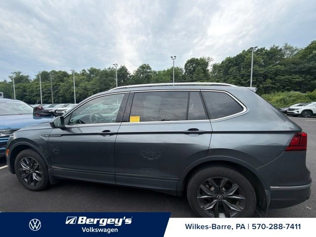 Certified 2024 Volkswagen Tiguan SE AWD/4WD image 10