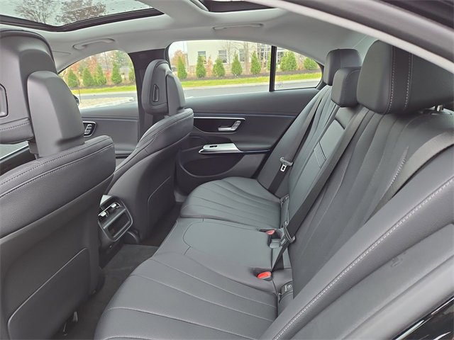 New 2026 Mercedes-Benz E 350 4MATIC Sedan image 25