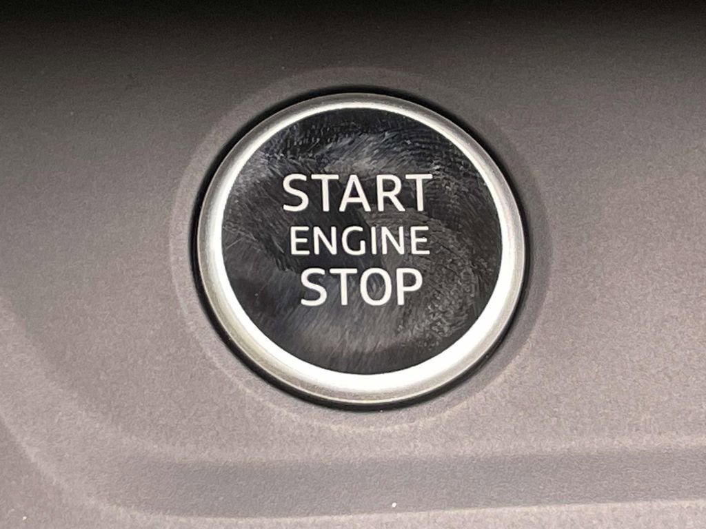 New 2025 Audi Q3 2.0T Premium image 41