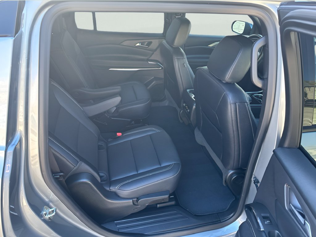 Used 2026 Chevrolet Traverse LT AWD/4WD image 26