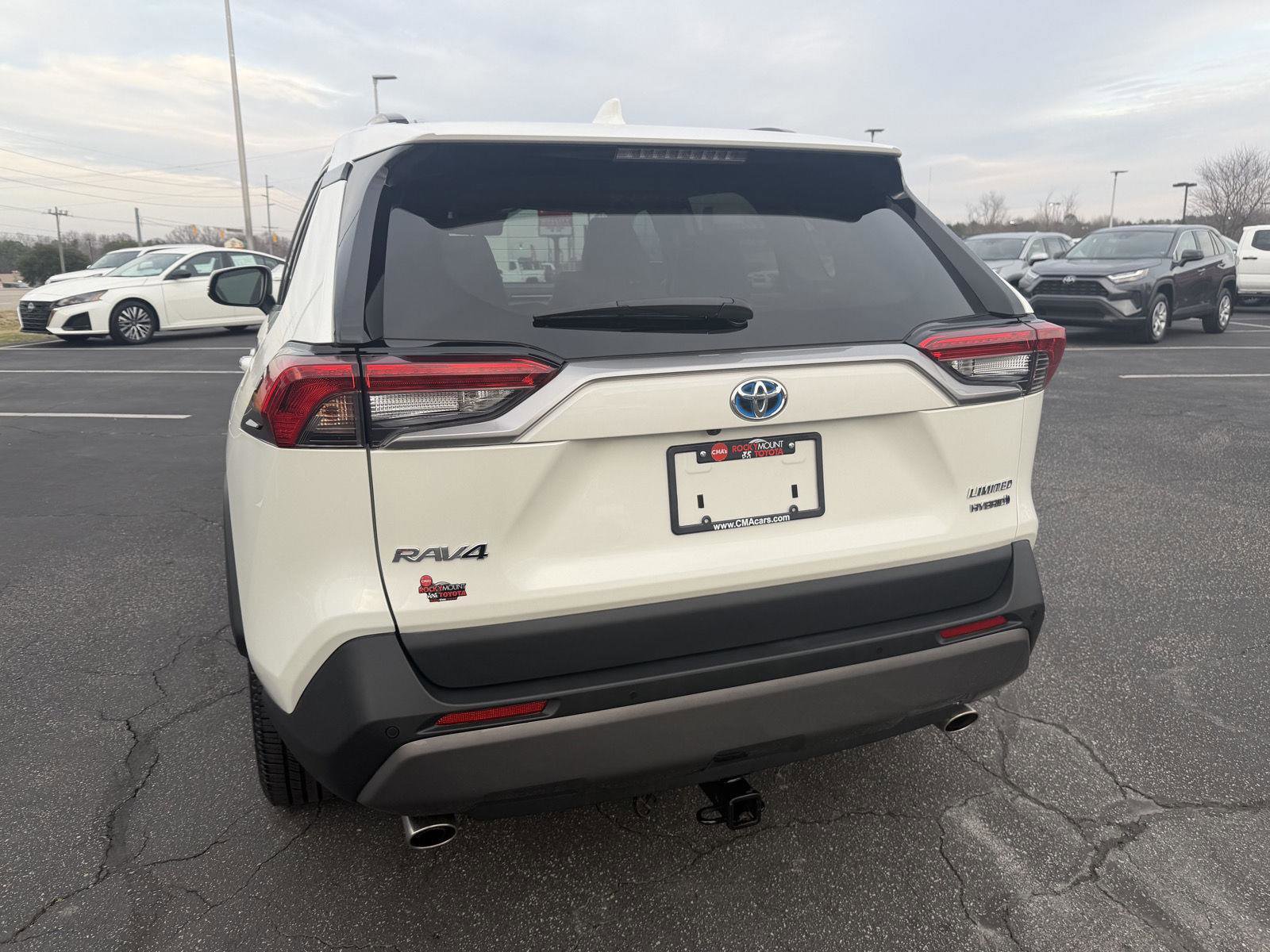 Used 2021 Toyota RAV4 Limited w/ Limited Grade Weather Package image 6