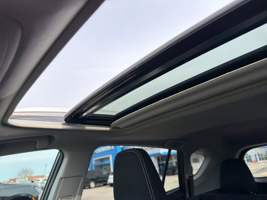 Used 2018 Toyota RAV4 XLE image 12