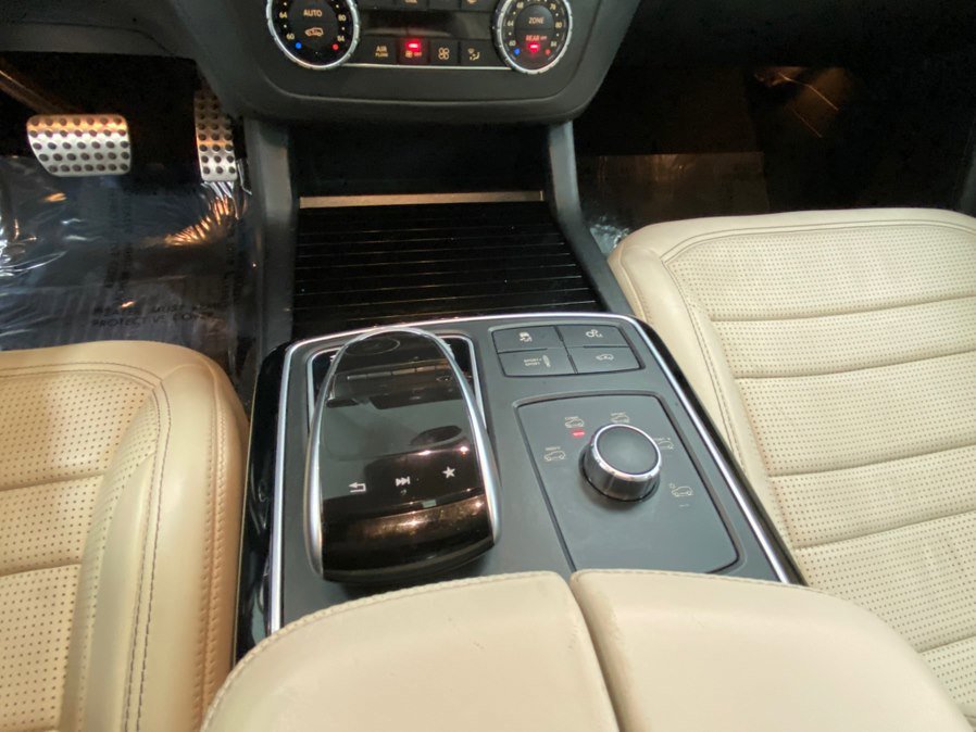 Used 2018 Mercedes-Benz GLS 63 AMG 4MATIC image 30