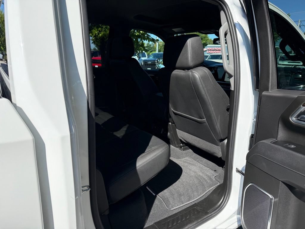 Used 2026 GMC Sierra 1500 SLT AWD/4WD image 15