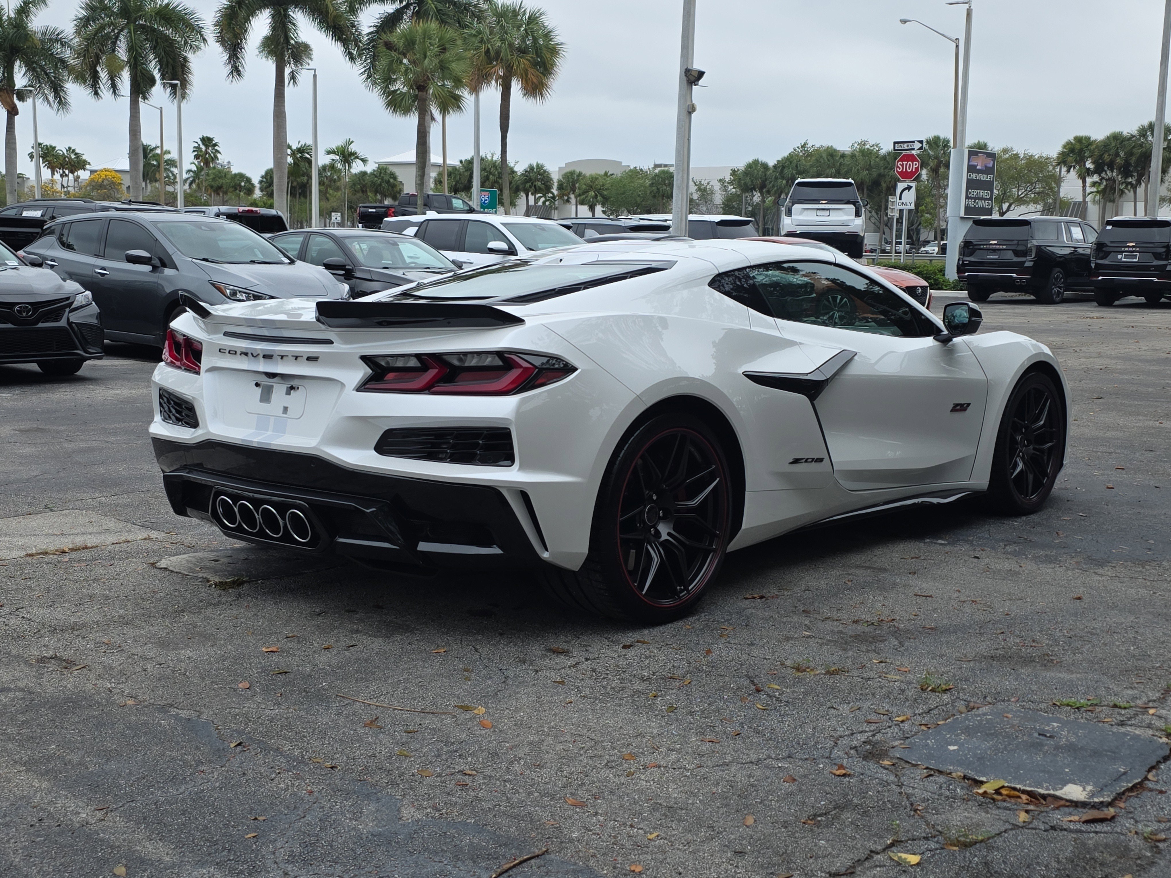 Used 2023 Chevrolet Corvette Z06 image 7