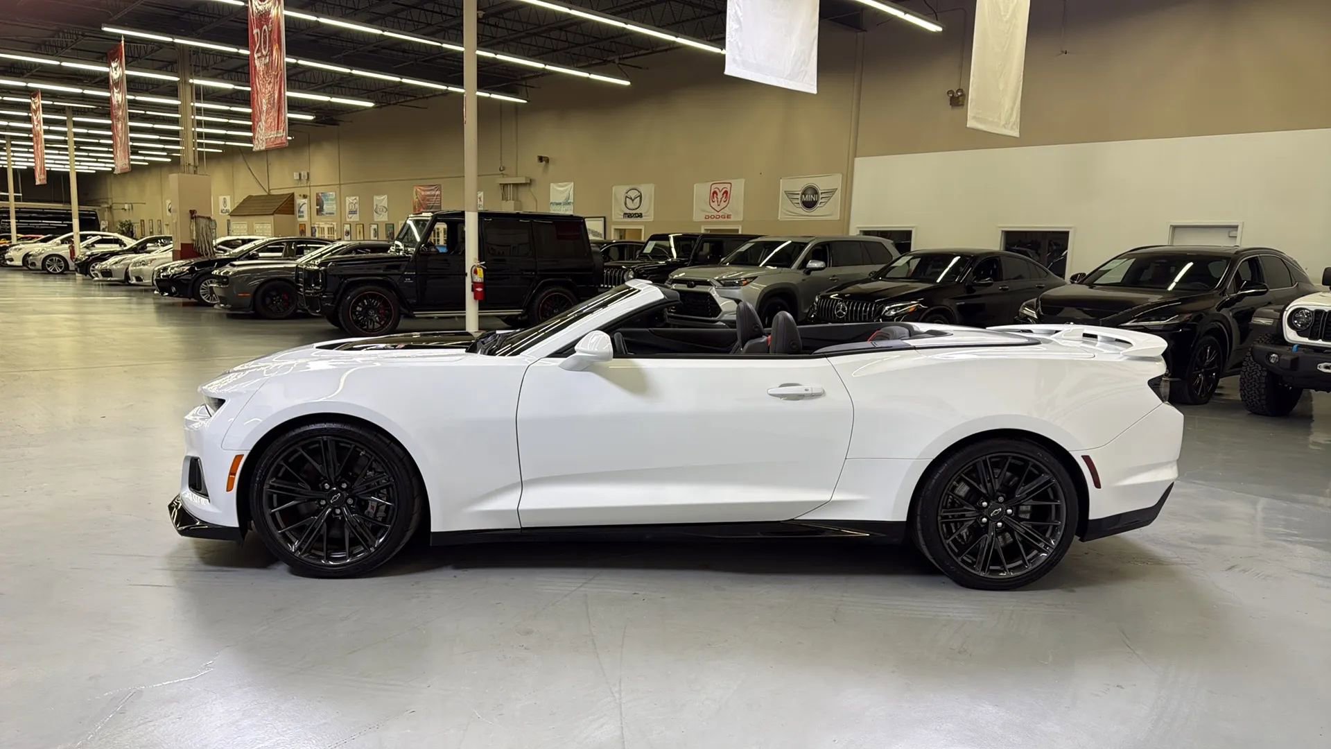 Used 2022 Chevrolet Camaro ZL1 image 7