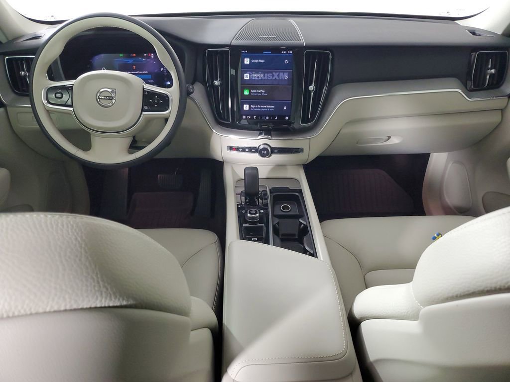 Certified 2023 Volvo XC60 B5 Plus w/ Climate Package FWD image 17
