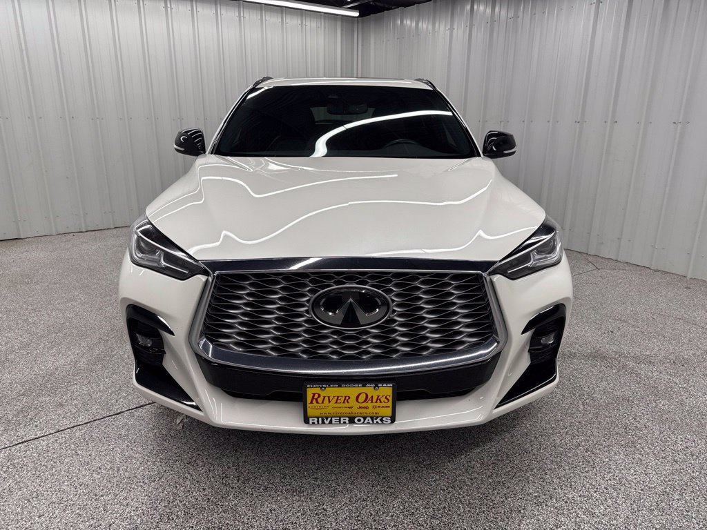 Used 2023 INFINITI QX55 Luxe w/ Cargo Package AWD/4WD image 2