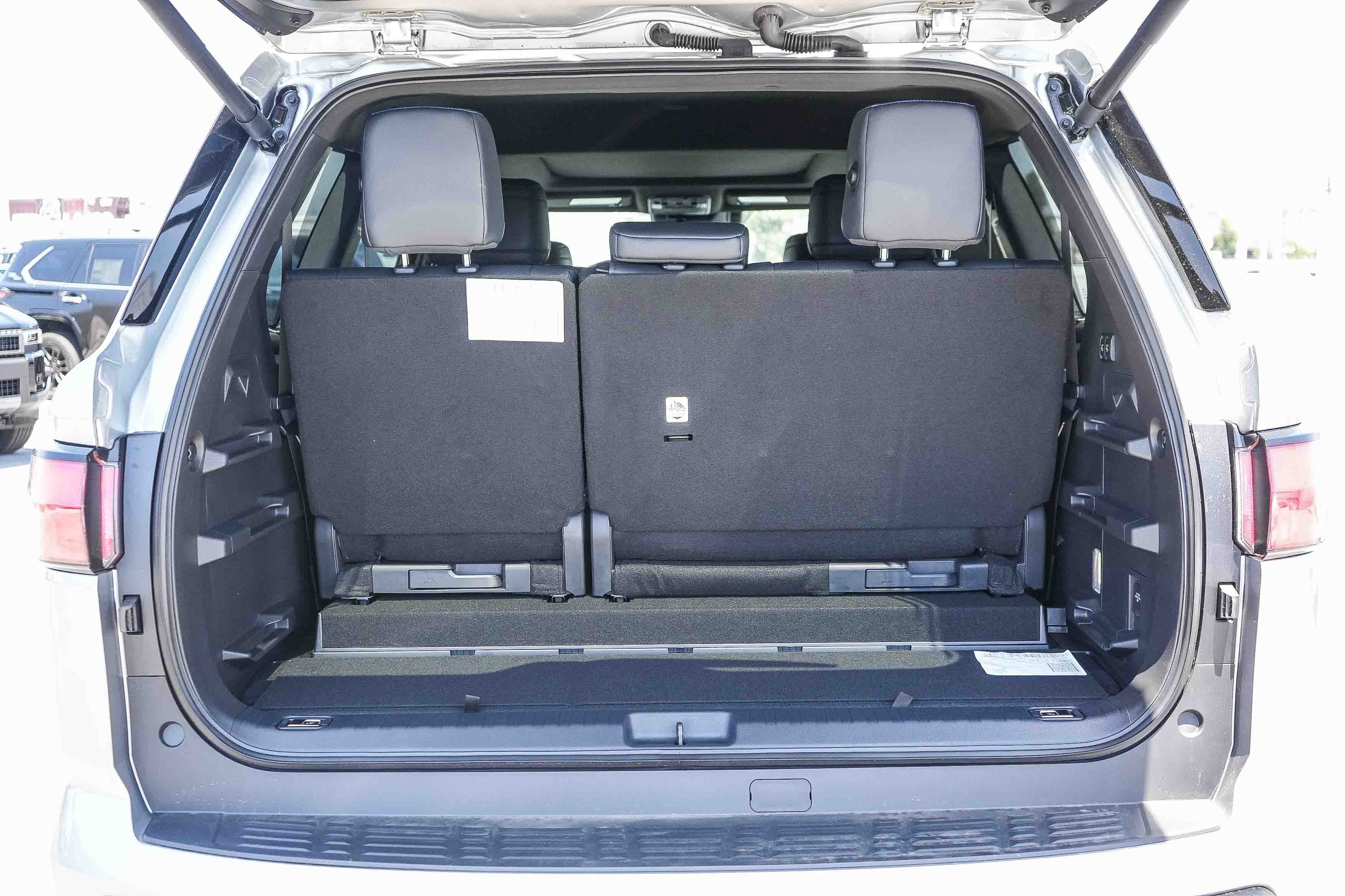 New 2026 Toyota Sequoia Platinum w/ TRD Off-Road Package AWD/4WD image 13