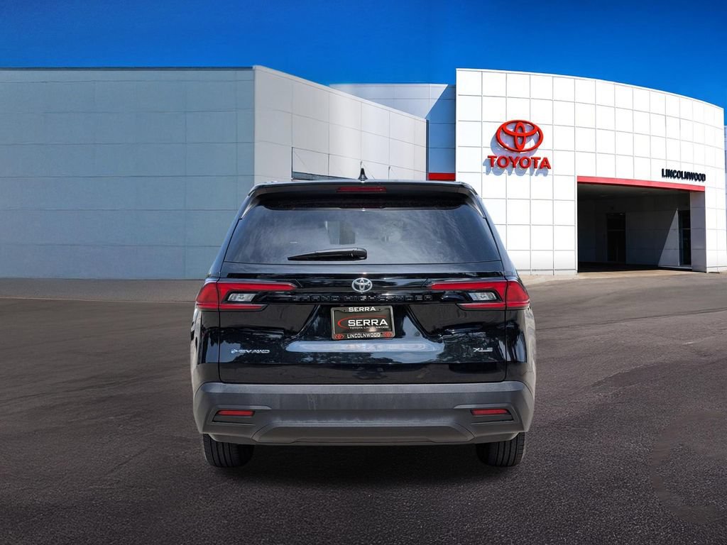 Used 2025 Toyota Grand Highlander AWD Hybrid image 11