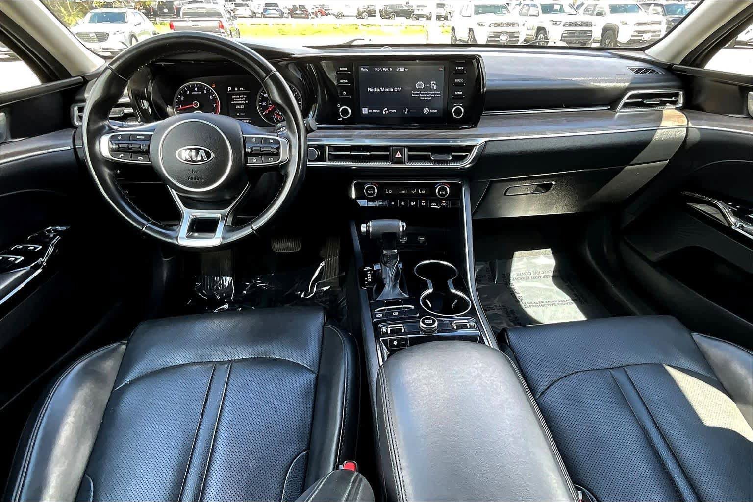 Used 2021 Kia K5 EX image 16