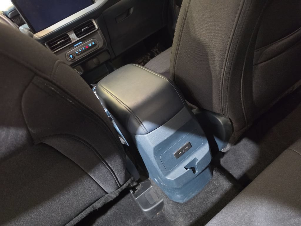 Used 2025 Ford Maverick XL w/ Equipment Group 101A AWD/4WD image 20