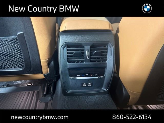 Used 2022 BMW 330i xDrive Sedan w/ Driving Assistance Package AWD/4WD image 26
