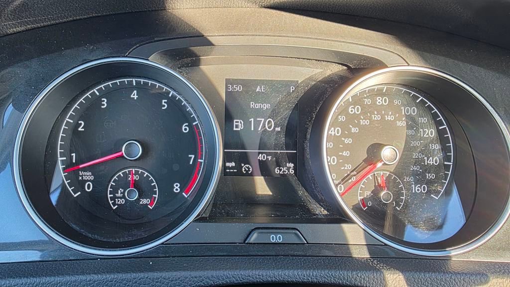 Used 2019 Volkswagen Golf Alltrack SE image 31