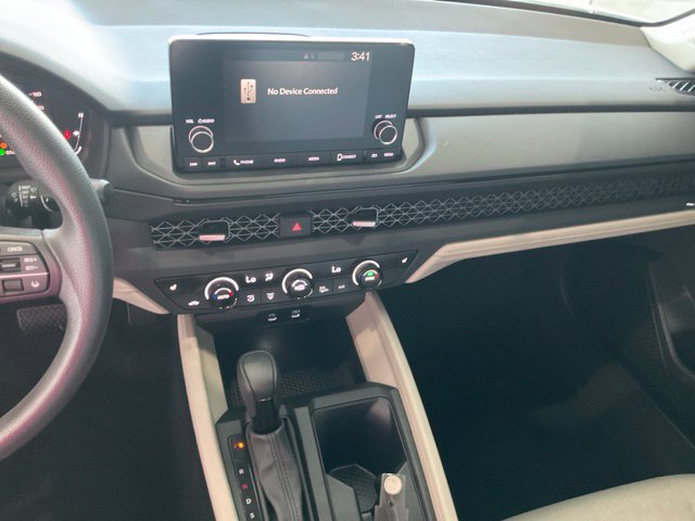 Certified 2025 Honda Accord SE image 13