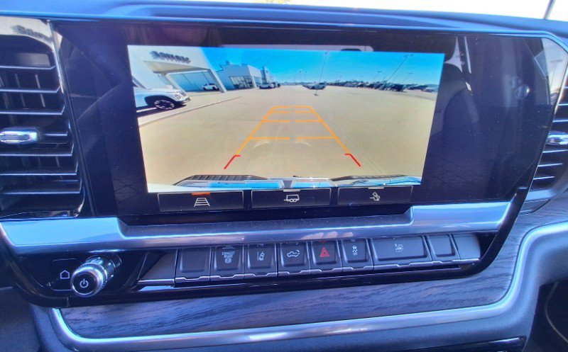 New 2026 GMC Sierra 3500 SLT w/ SLT Convenience Package image 18