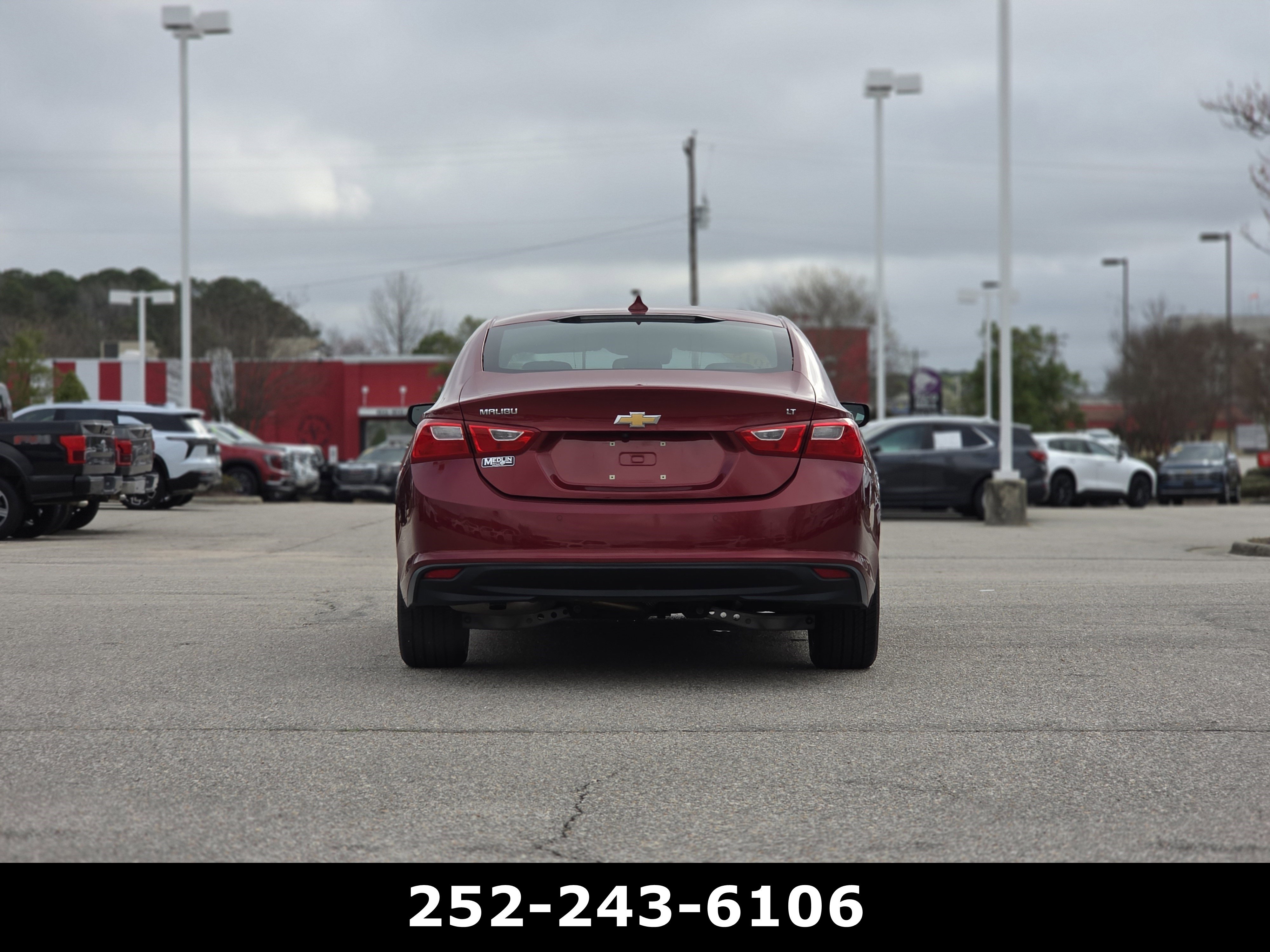 Used 2018 Chevrolet Malibu LT w/ Leather Package image 6