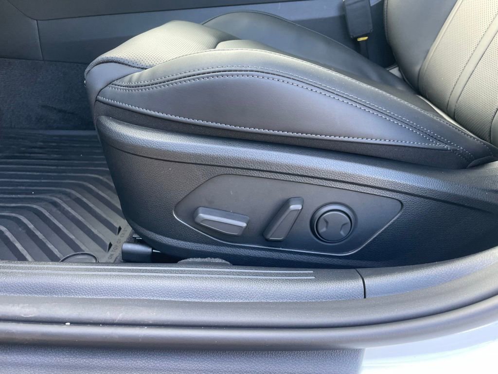 New 2026 Kia K5 EX image 25