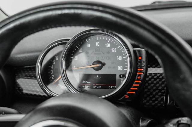 Used 2017 MINI Cooper S image 16