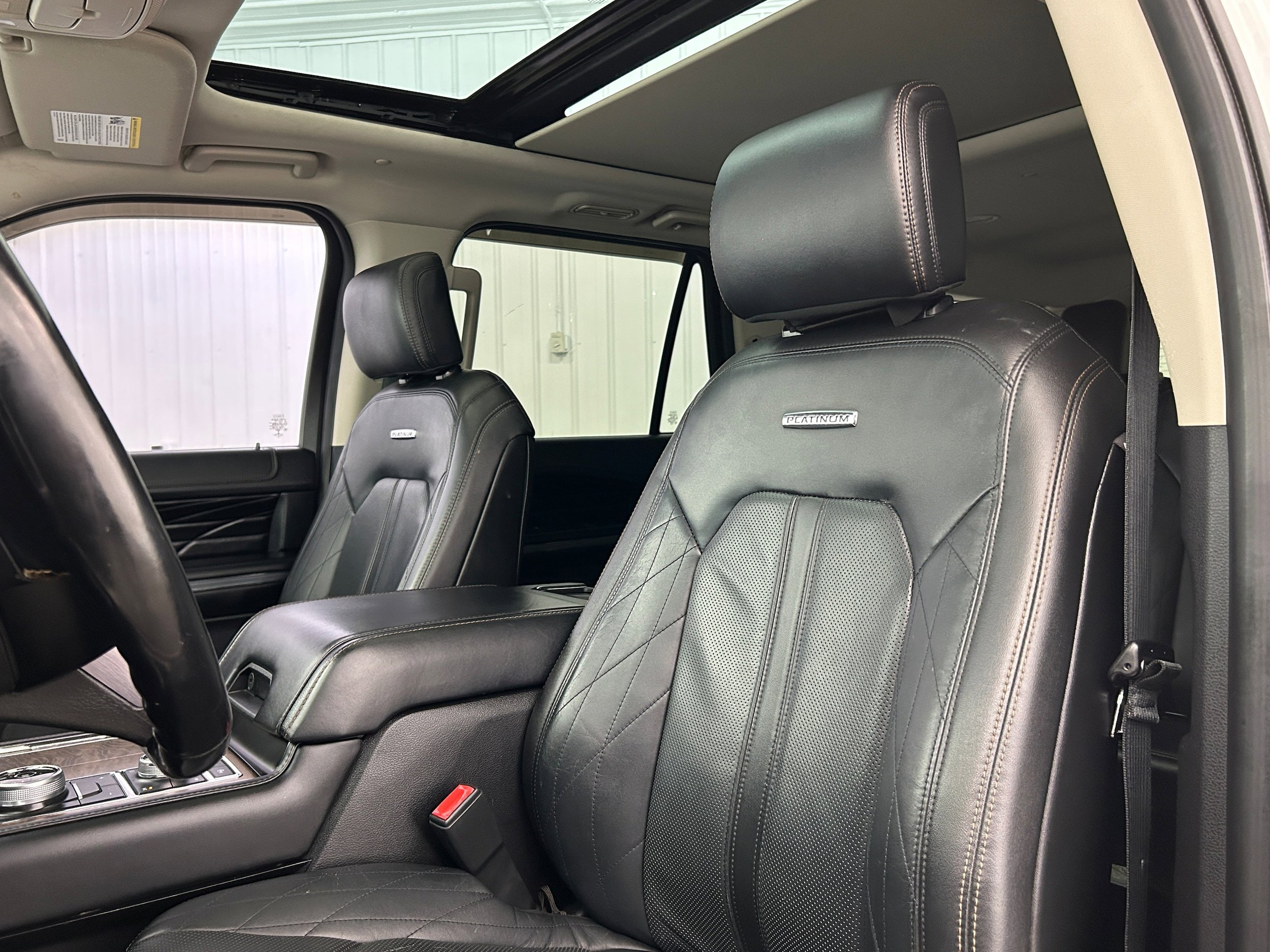 Used 2018 Ford Expedition Max Platinum image 26