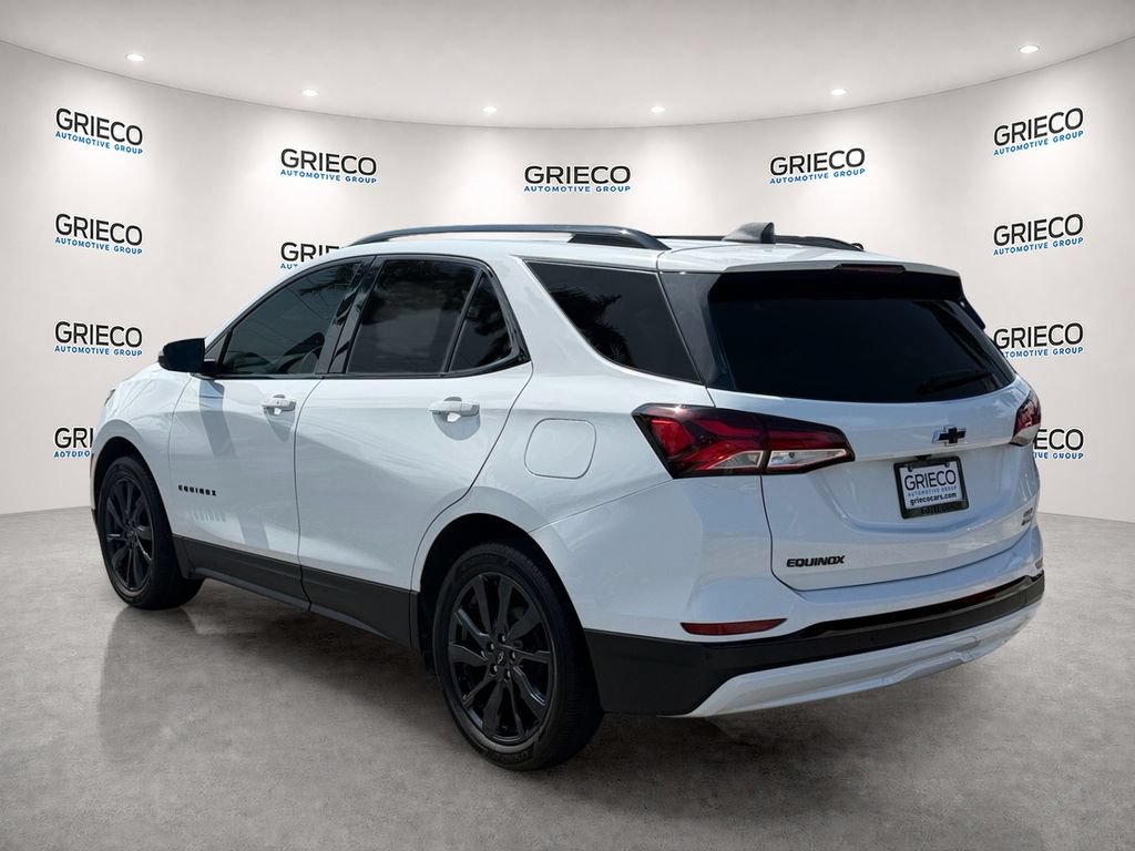 Used 2024 Chevrolet Equinox RS w/ RS Leather Package FWD image 5