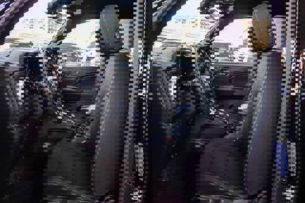 Used 2024 Chevrolet Colorado LT w/ LT Convenience Package image 18