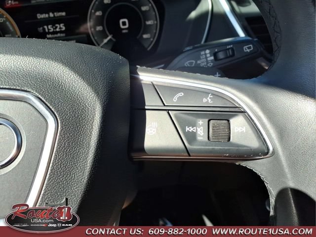 Used 2021 Audi Q5 e Premium Plus w/ Premium Plus Package AWD/4WD image 30
