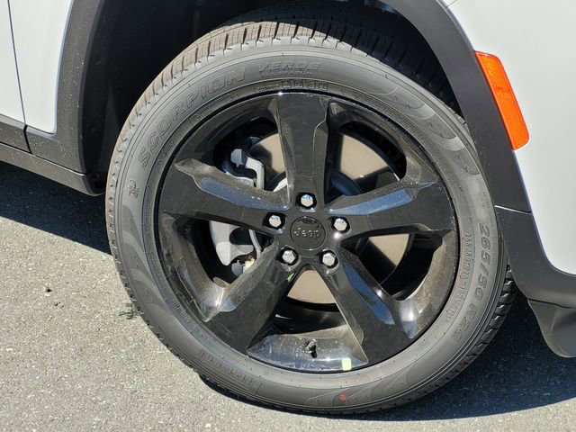 New 2026 Jeep Grand Cherokee L Limited AWD/4WD image 9
