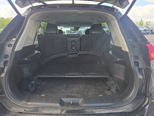 Used 2020 Nissan Rogue SL AWD/4WD image 11