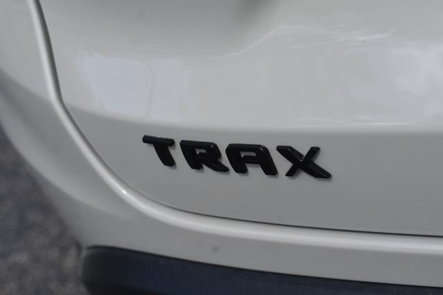 New 2026 Chevrolet Trax RS w/ Sunroof Package FWD image 17