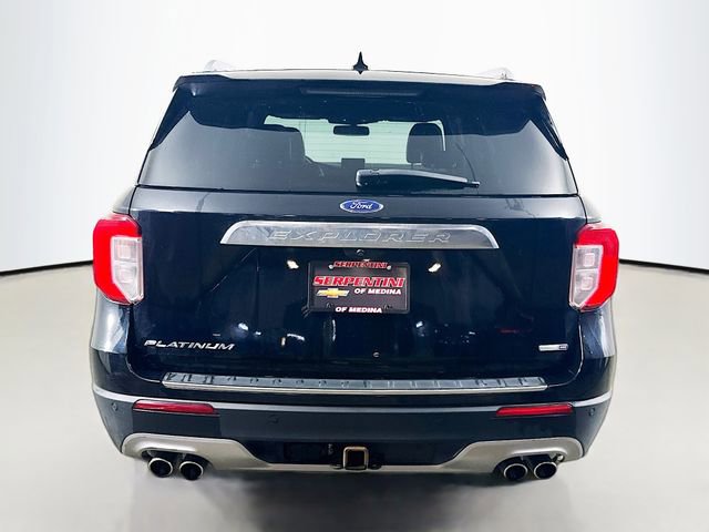Used 2020 Ford Explorer Platinum w/ Premium Technology Package image 7