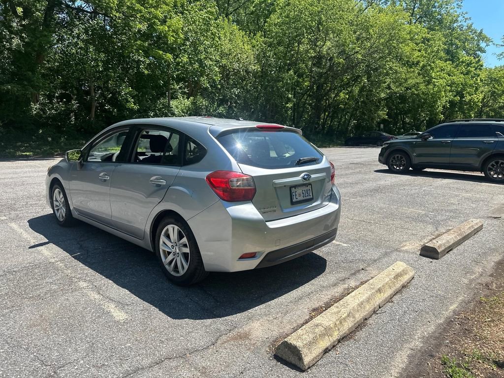 Used 2015 Subaru Impreza 2.0i Premium AWD/4WD image 5