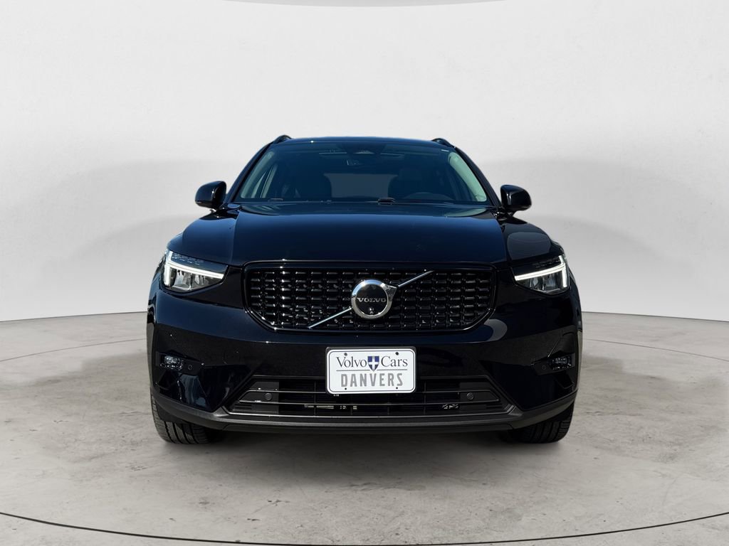 Certified 2024 Volvo XC40 B5 Plus w/ Protection Package Premier AWD/4WD image 27