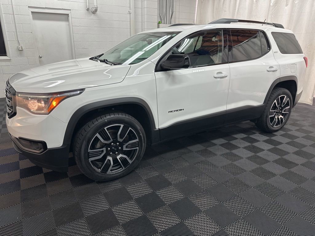 Used 2019 GMC Acadia SLT w/ Black Edition image 5