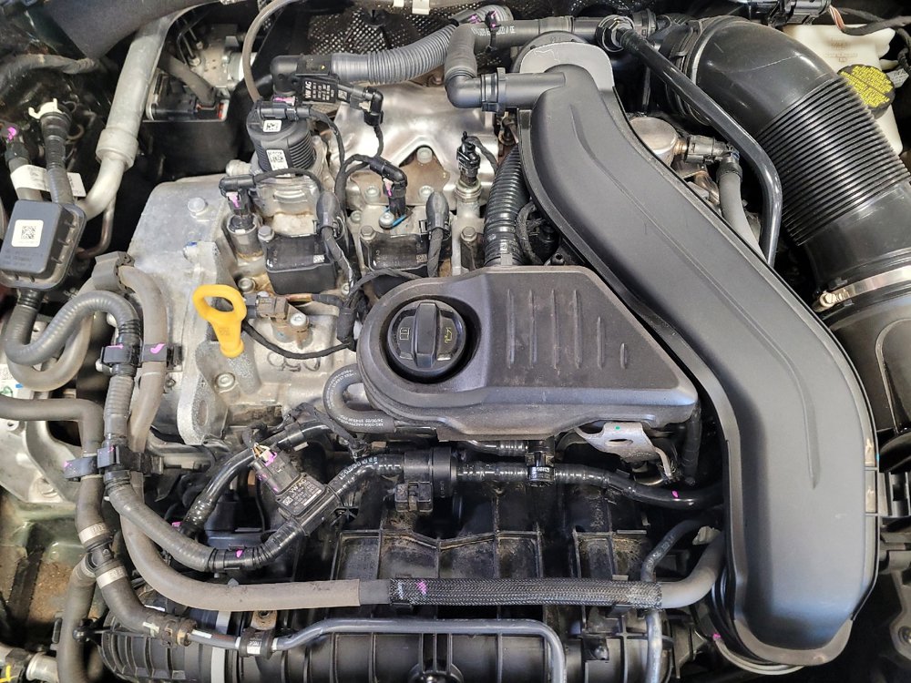 Used 2024 Volkswagen Jetta SE image 30